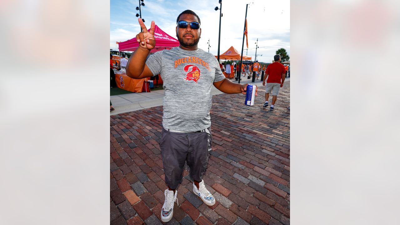 Tampa Bay Buccaneers Creamsicle Day at Armature Works