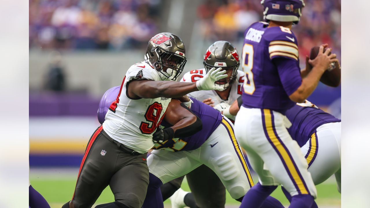 Tampa Bay Buccaneers Defeat Minnesota Vikings in Season Opener with Strong  Defense and Baker Mayfield Leading the Offense - BVM Sports