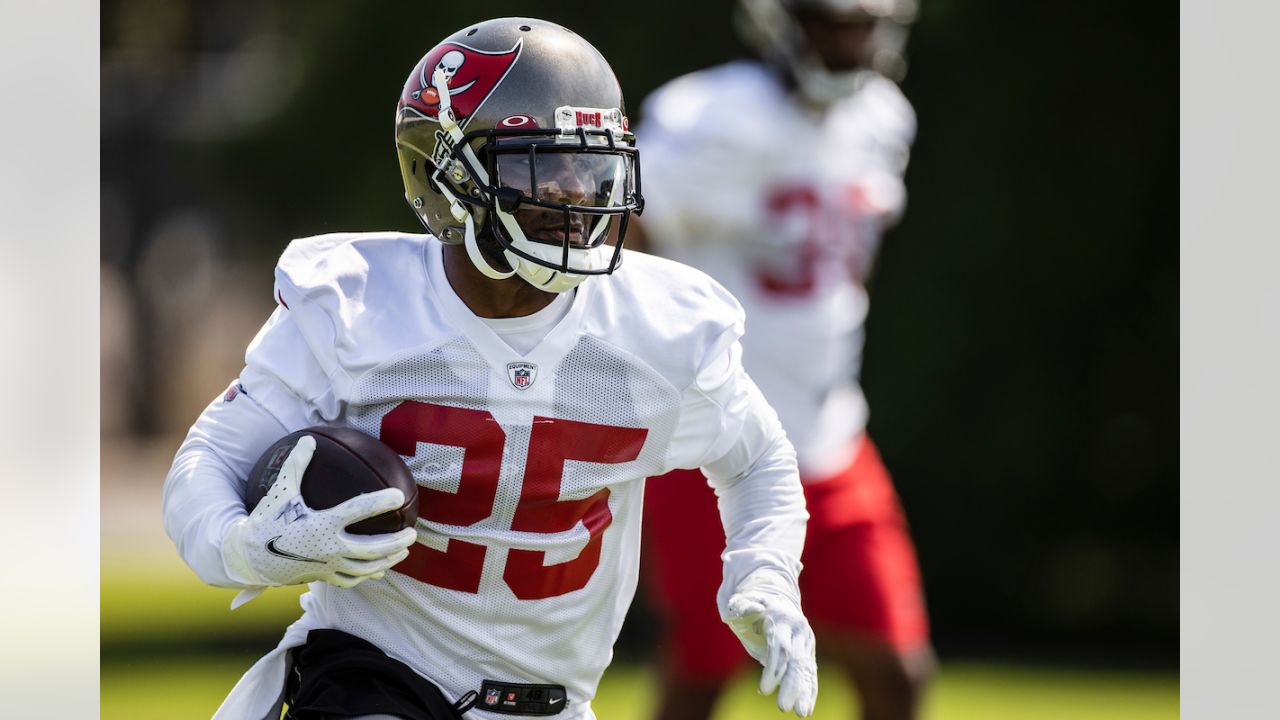 Tom Brady Is Taking Bucs Rookie Receiver Jaelon Darden Under His Wing