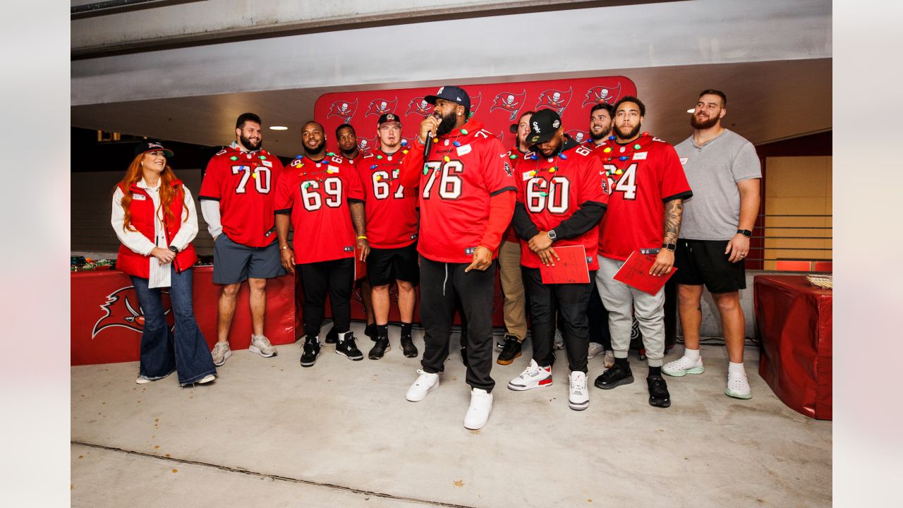 Buccaneers Bring Holiday Cheer for All in the Tampa Bay Community