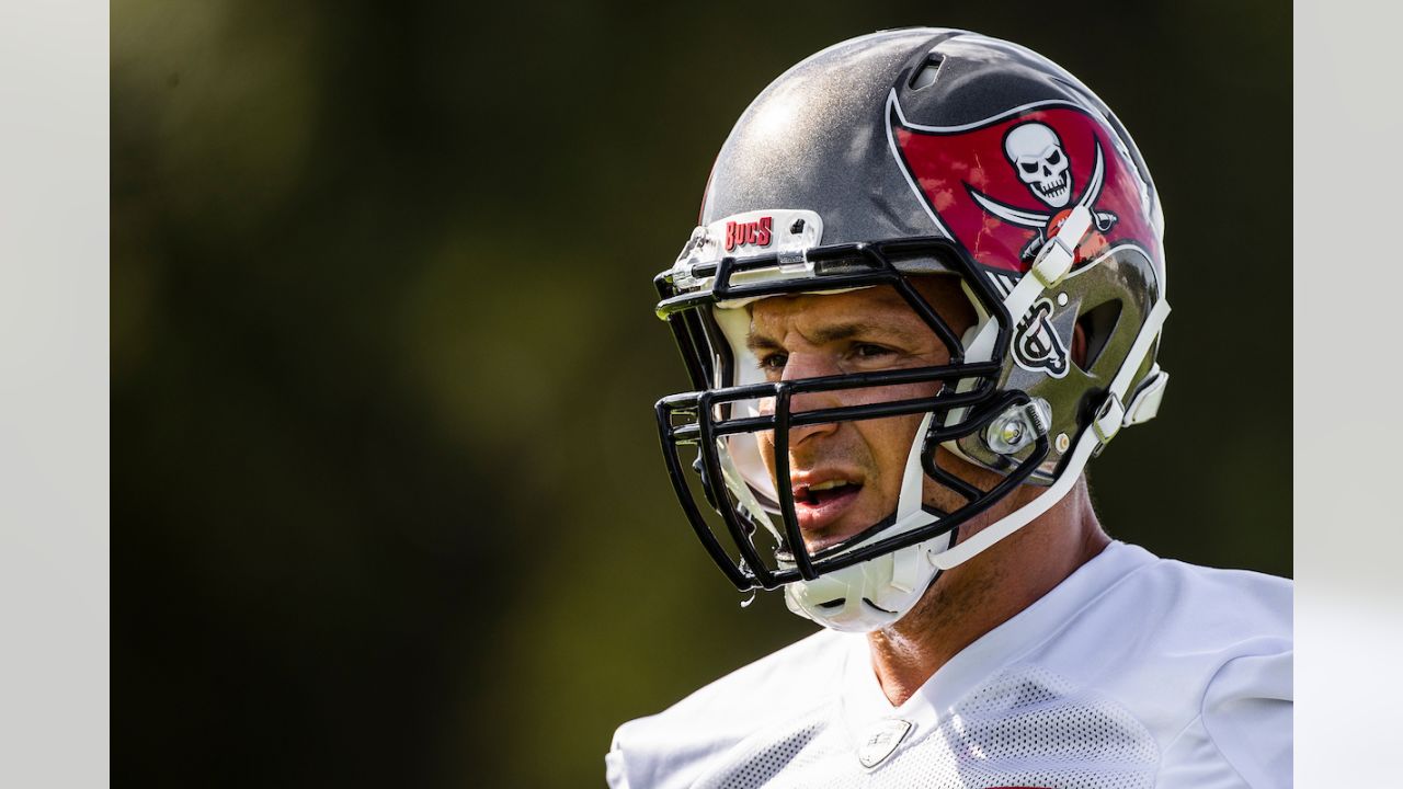 Rob Gronkowski Receives Bucs' No. 87 Jersey, Jordan Leggett Switches to No.  81, News, Scores, Highlights, Stats, and Rumors