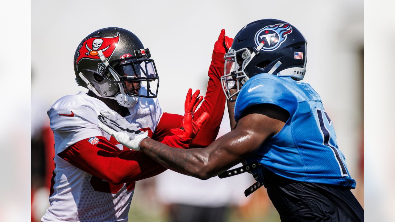 Tampa Bay Buccaneers guard Nick Leverett (60) watches action during warmups  before their game against the Tennessee Titans Saturday, Aug. 20, 2022, in  Nashville, Tenn. (AP Photo/Wade Payne Stock Photo - Alamy