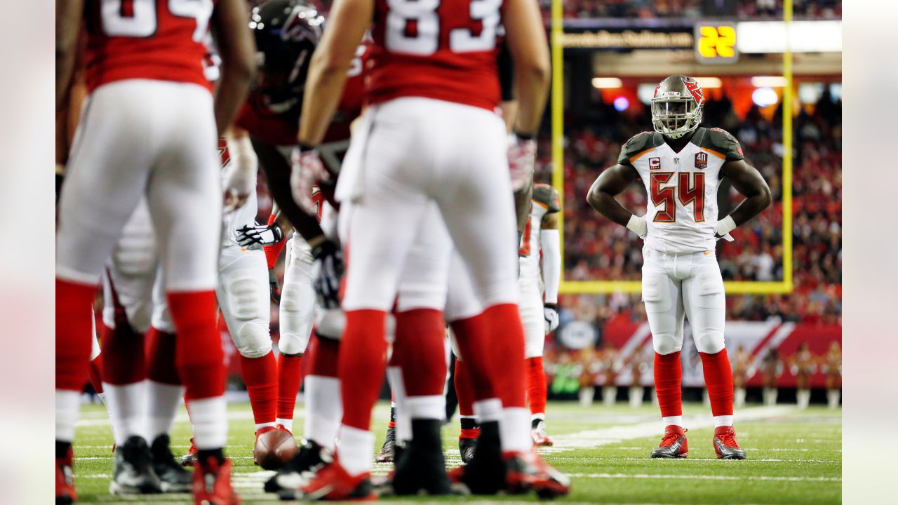 15 down, 1 to go! Bucs rock pewter for the final game against the Atlanta  Falcons at home. What if pewter jerseys existed in the Super Bowl era? : r/ buccaneers