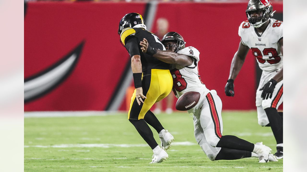 Steelers hold off late Buccaneers comeback to win, 30-27, on 'Monday Night  Football' 