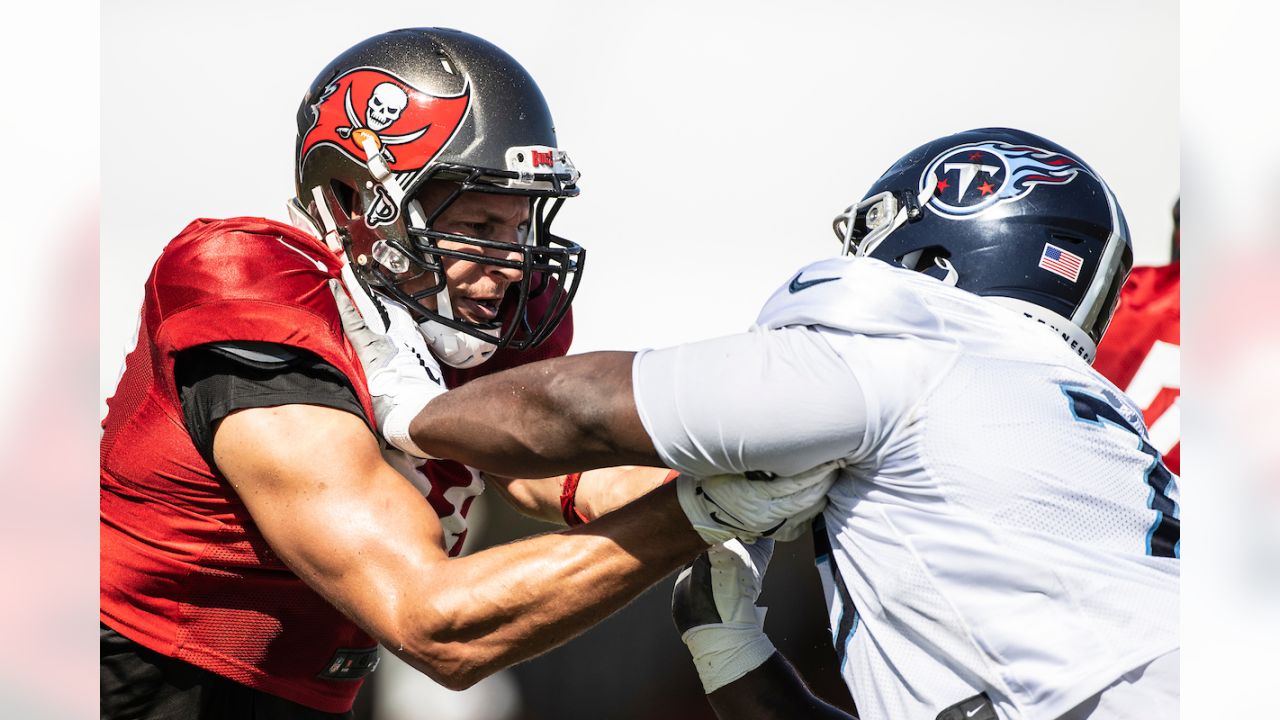 Tennessee Titans, Tampa Bay Buccaneers conclude practices with a fight