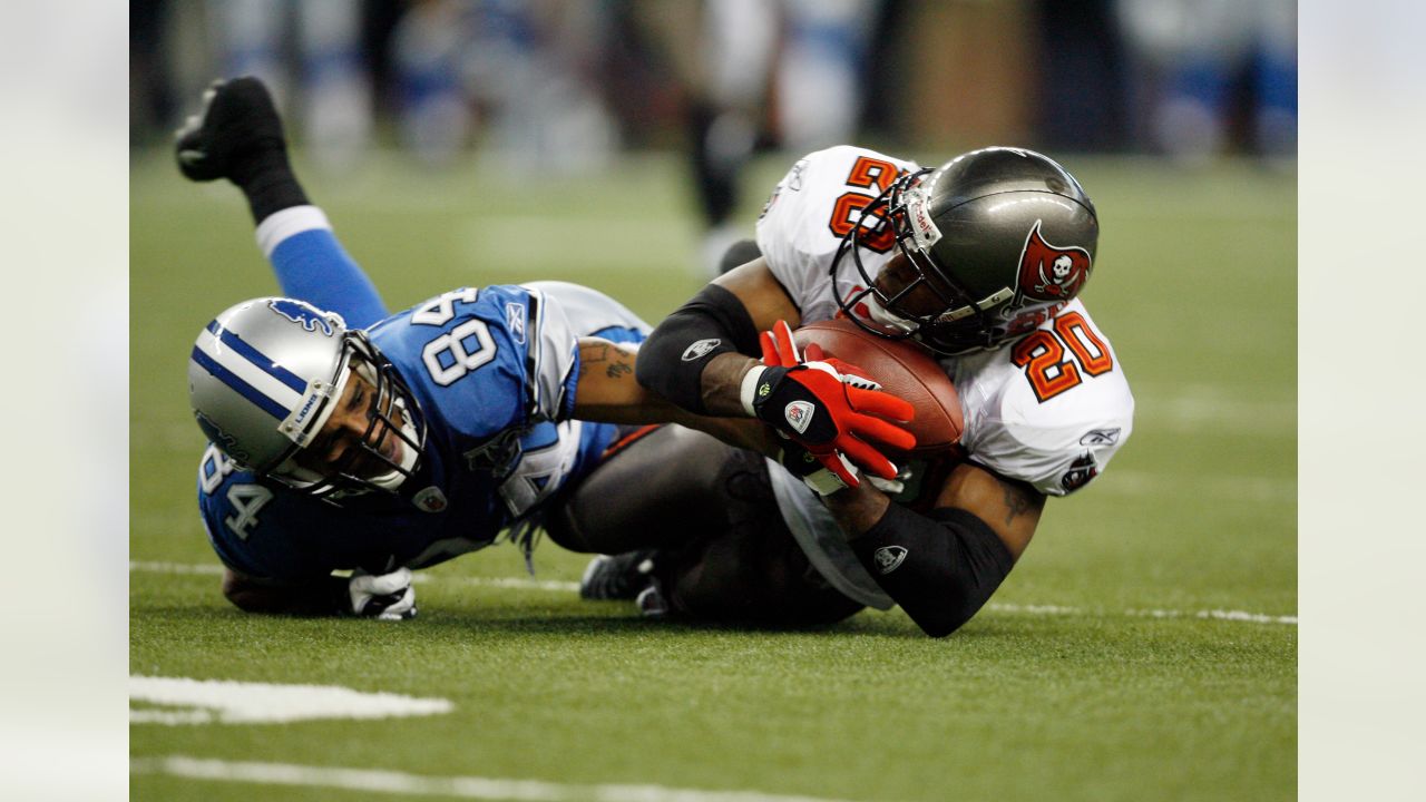 Bucs' Ronde Barber Receives Viral Reaction Amid HOF News