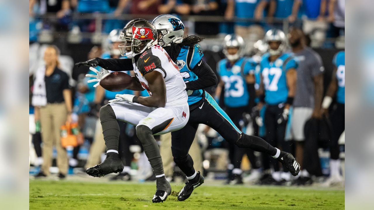 Watch Live: Bucs vs. Panthers (1PM, Fox Charlotte)