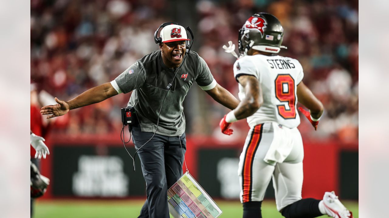 Scenes from Bucs first preseason game, beat Dolphins 26-24