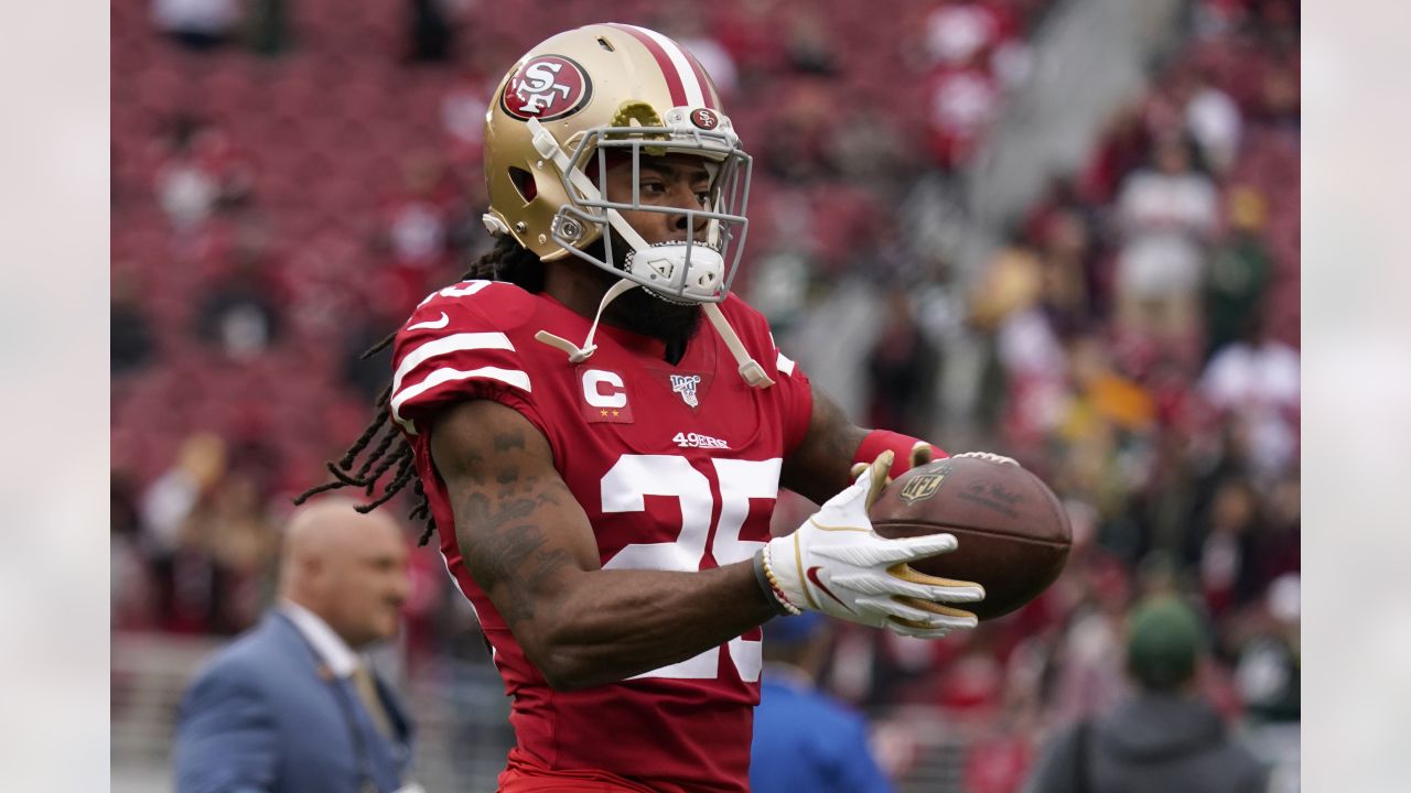 Richard Sherman signs with Buccaneers, bypasses 49ers' interest