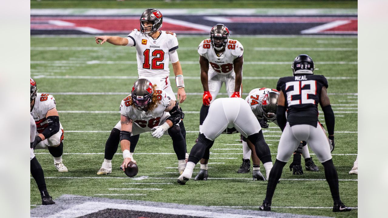 ATLANTA, GA - DECEMBER 20: Kicker Younghoe Koo #7 of the Atlanta Falcons  during the Week 15 NFL game between the Atlanta Falcons and the Tampa Bay  Buccaneers on December 20, 2020