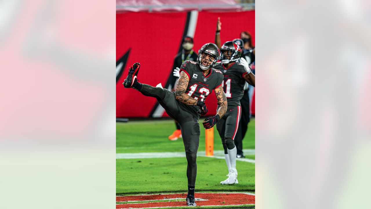 James P. McCoy: Inside memorable photo of Stefon Diggs watching the Chiefs  celebrate