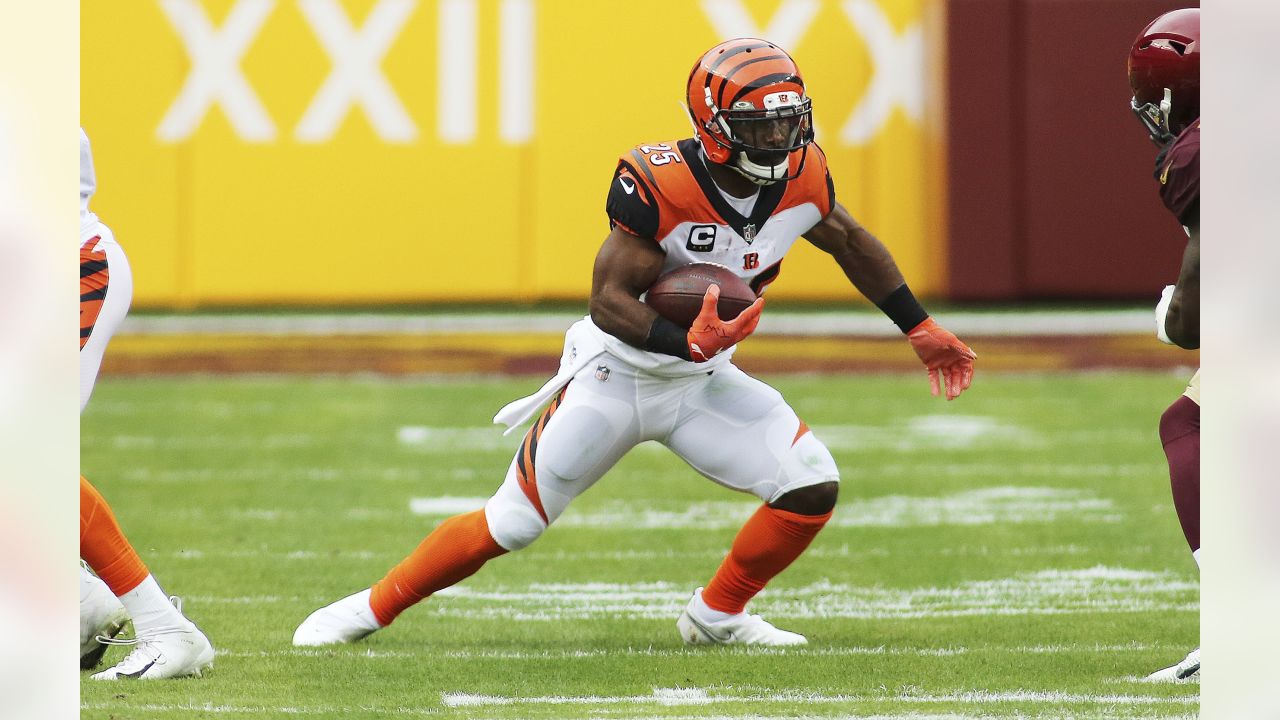 Tampa Bay Buccaneers Sign RB Giovani Bernard, 2021 Free Agency