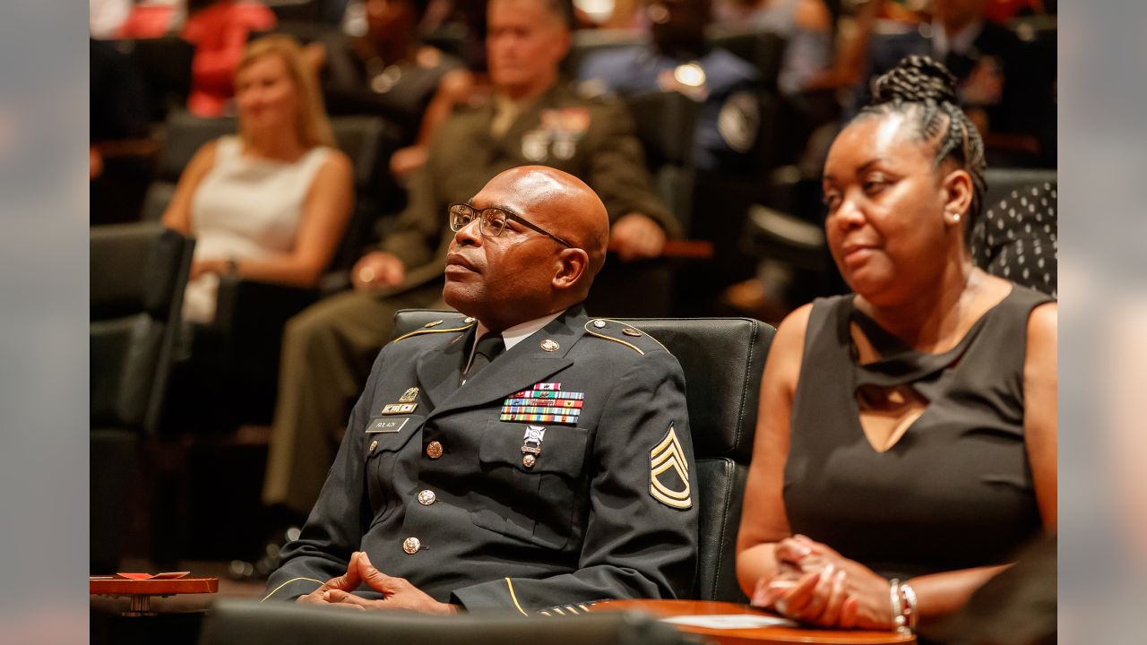 Tampa Bay Buccaneers - Today, we host and honor the General H. Norman  Schwarzkopf Military Family of the Year award winners in the Salute to  Service Suite, supported by Jabil.