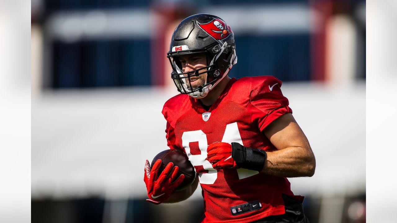 November 1, 2015: #84 Cameron Brate of the Tampa Bay Buccaneers in