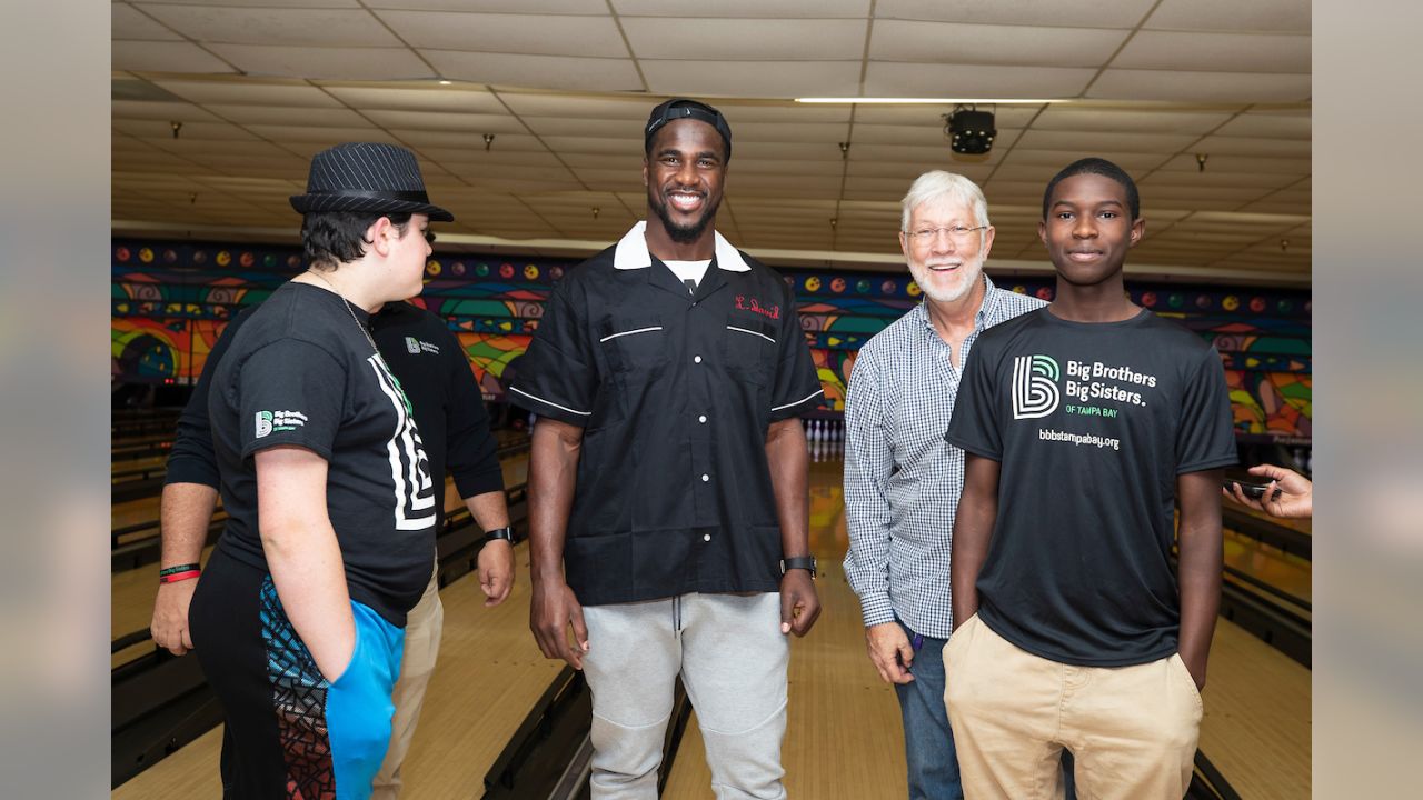 Annual Lavonte David Bowl For Kids' Sake Shows Support for Mentoring  Programs - Big Brothers Big Sisters of Tampa Bay