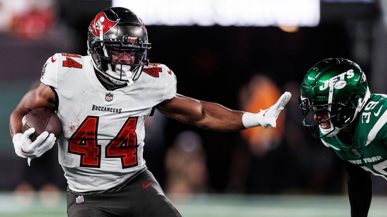 Tampa Bay Buccaneers 53-Man Roster Review and Surprises Including Derrek  Pitts 