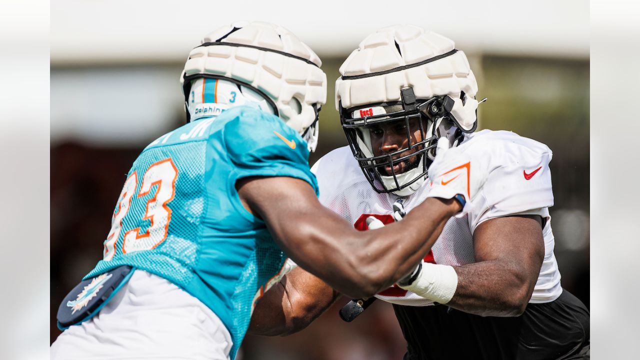 Miami Dolphins training camp 2022: Tampa Bay Buccaneers joint