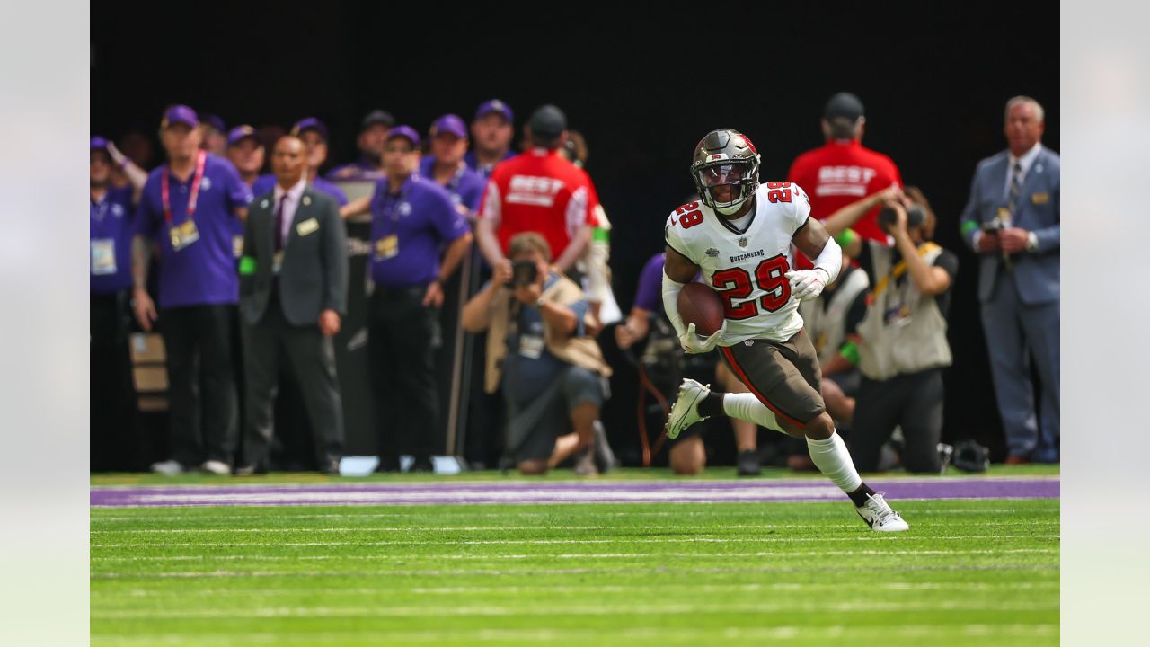 Gophers in the NFL: Antoine Winfield Jr. plays big in marquee game – Twin  Cities