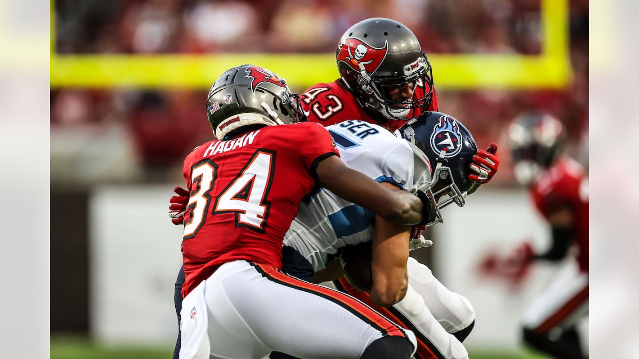 Tennessee Titans topple Tampa Bay Buccaneers for first preseason win