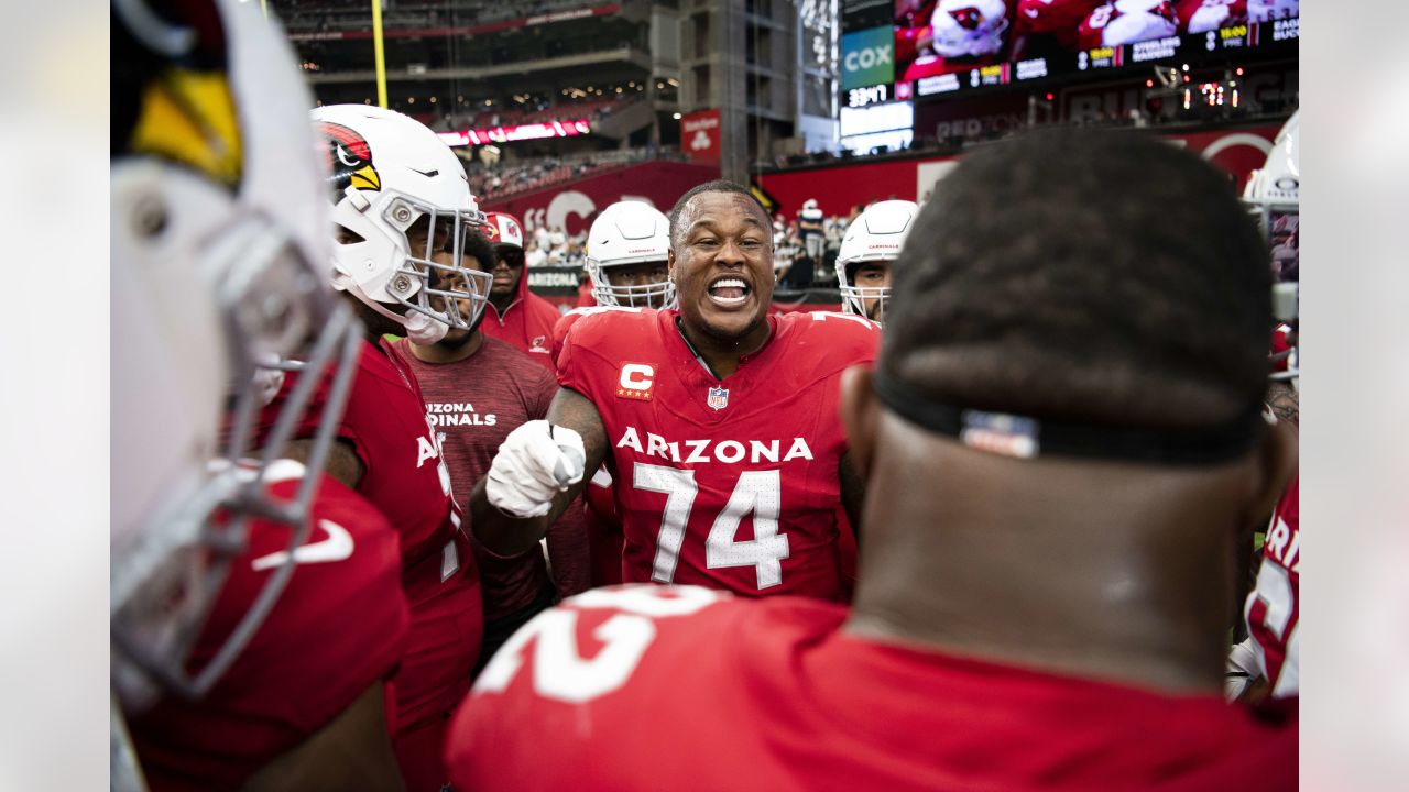 Download Arizona Cardinals Offensive Tackle DJ Humphries Photograph  Wallpaper