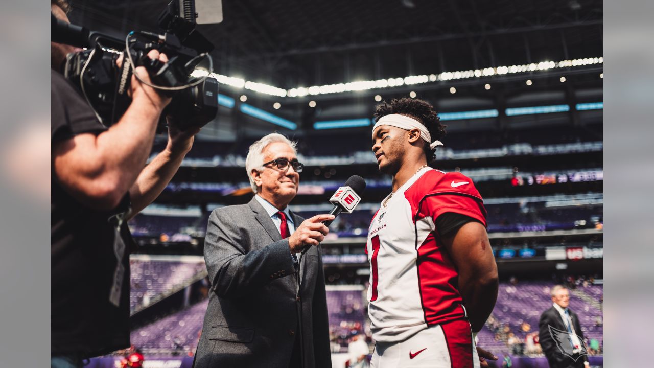 Kyler Murray robs Josh Jacobs of Offensive Rookie of the Year award -  Silver And Black Pride