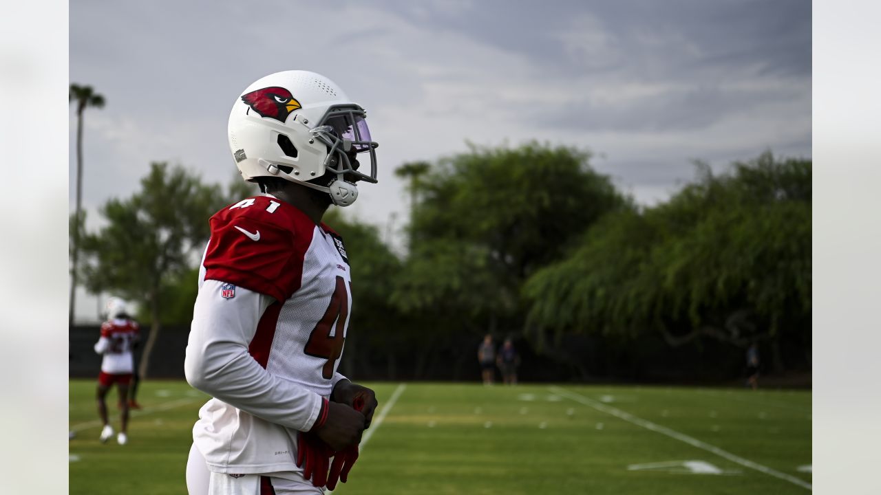 \ud83c\udfc8 IT'S GAMEDAY!!! \ud83c\udfc8 Join us in cheering on #7, Byron Murphy Jr. , as the  Arizona Cardinals take on the Bears at 1:00 today! Byron chose t\u2026 |  Instagram