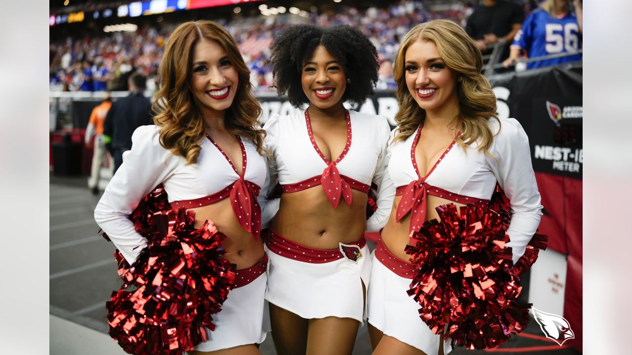 PHOTOS: Cardinals Cheerleaders At The Giants Game