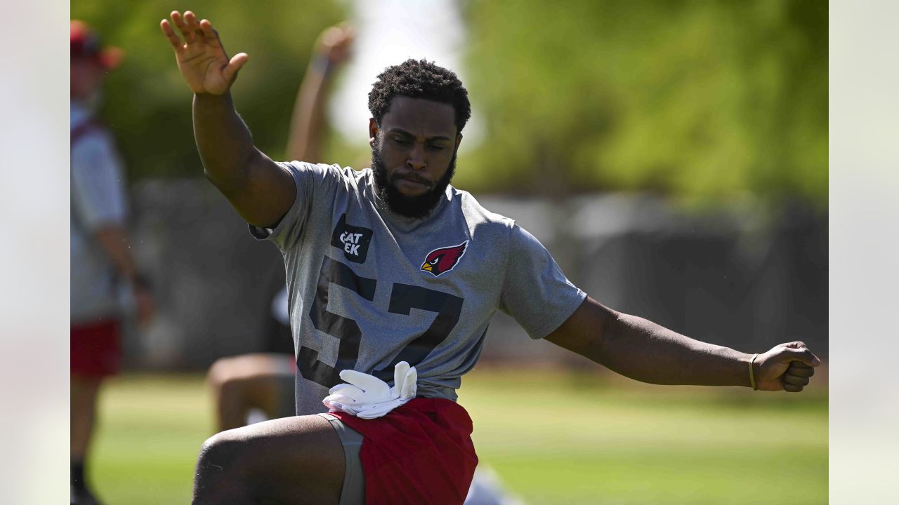 Arizona Cardinals rookie Jon Gaines II works out during an NFL football  mini camp, Friday, May 12, 2023, in Tempe, Ariz. (AP Photo/Matt York Stock  Photo - Alamy