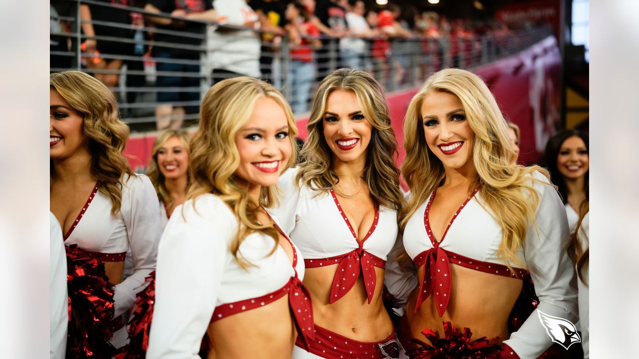 Photos: Chiefs Cheerleaders from Pre Season Week 2 vs. The