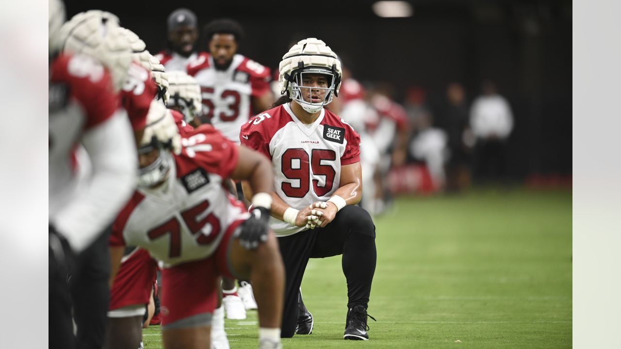 GLENDALE, AZ - AUGUST 04: Arizona Cardinals defensive end Markus Golden  (44) runs a drill during Arizona Cardinals training camp on August 4, 2021  at State Farm Stadium in Glendale, Arizona (Photo