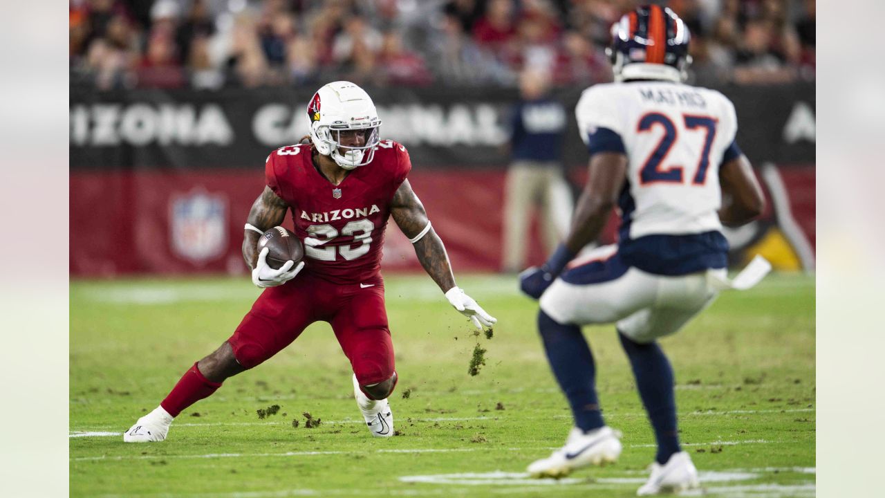 Denver Broncos cornerback Ja'Quan McMillian (35) lines up during an NFL  pre-season game against the Arizona Cardinals, Friday, Aug. 11, 2023, in  Glendale, Ariz. (AP Photo/Rick Scuteri Stock Photo - Alamy