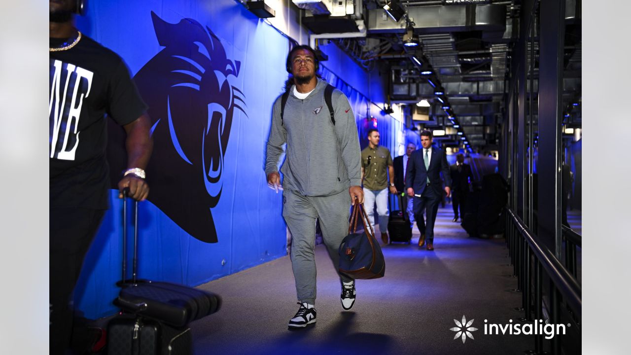 ARRIVAL PHOTOS: Cardinals Arrive For The Panthers Game