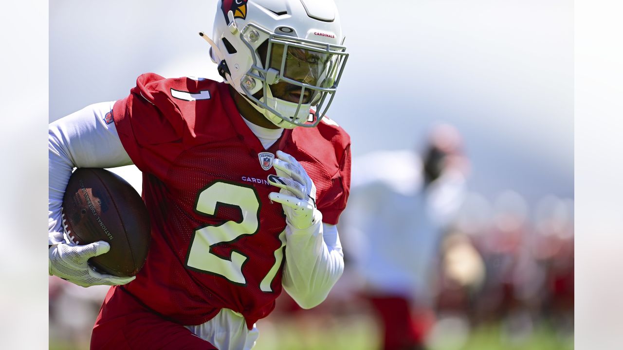 Kyler Murray's presence felt as Cardinals kick off OTAs