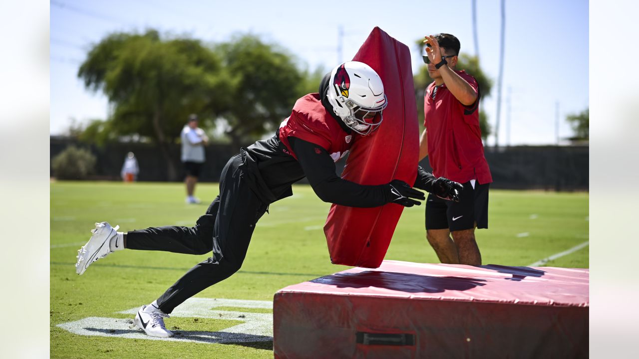 Arizona Cardinals rookie Jesse Luketa (43) participates during the team's  NFL football practice, Thursday, June 9, 2022, in Tempe, Ariz. (AP  Photo/Matt York Stock Photo - Alamy