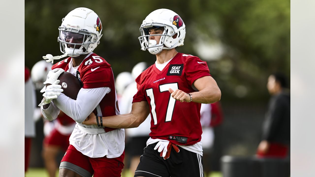 Arizona Cardinals cornerback Byron Murphy prefers to matchup on island  against top receivers as he heads toward free agency