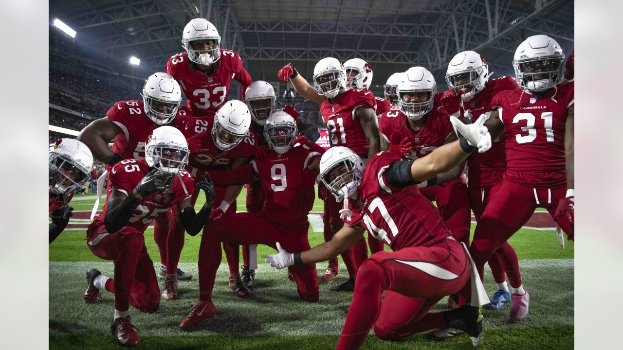 Arizona Cardinals QB Kyler Murray Impressing Coaches, Teammates in Road to  Recovery - Sports Illustrated Arizona Cardinals News, Analysis and More