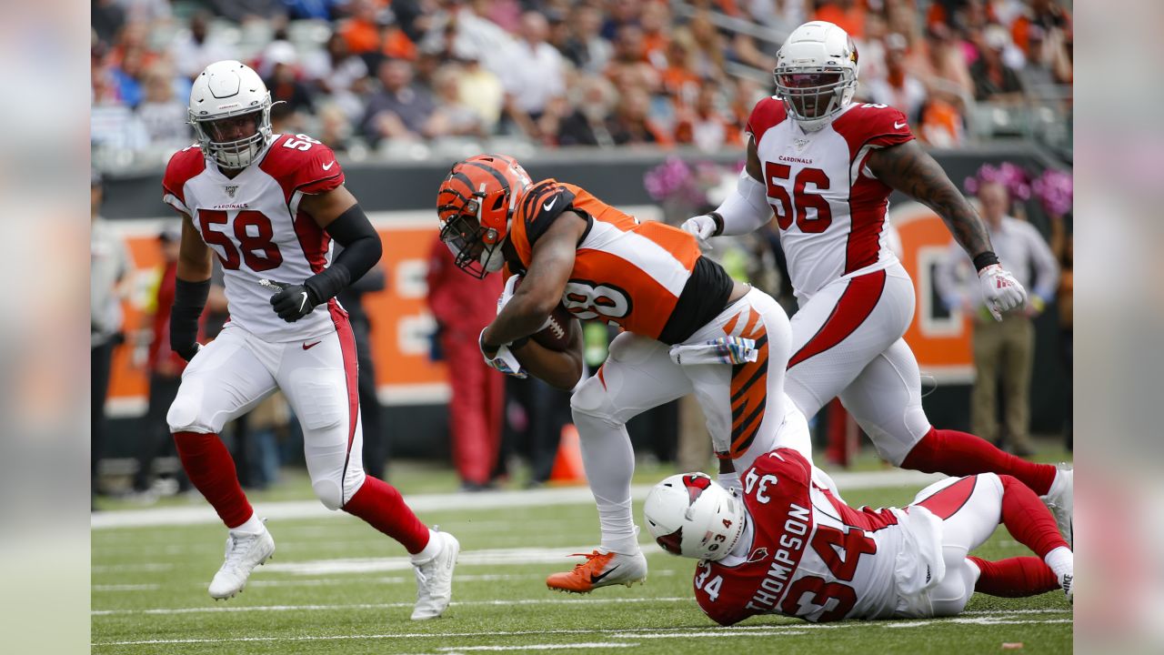 Joe Mixon accidentally knocked down an official with his helmet