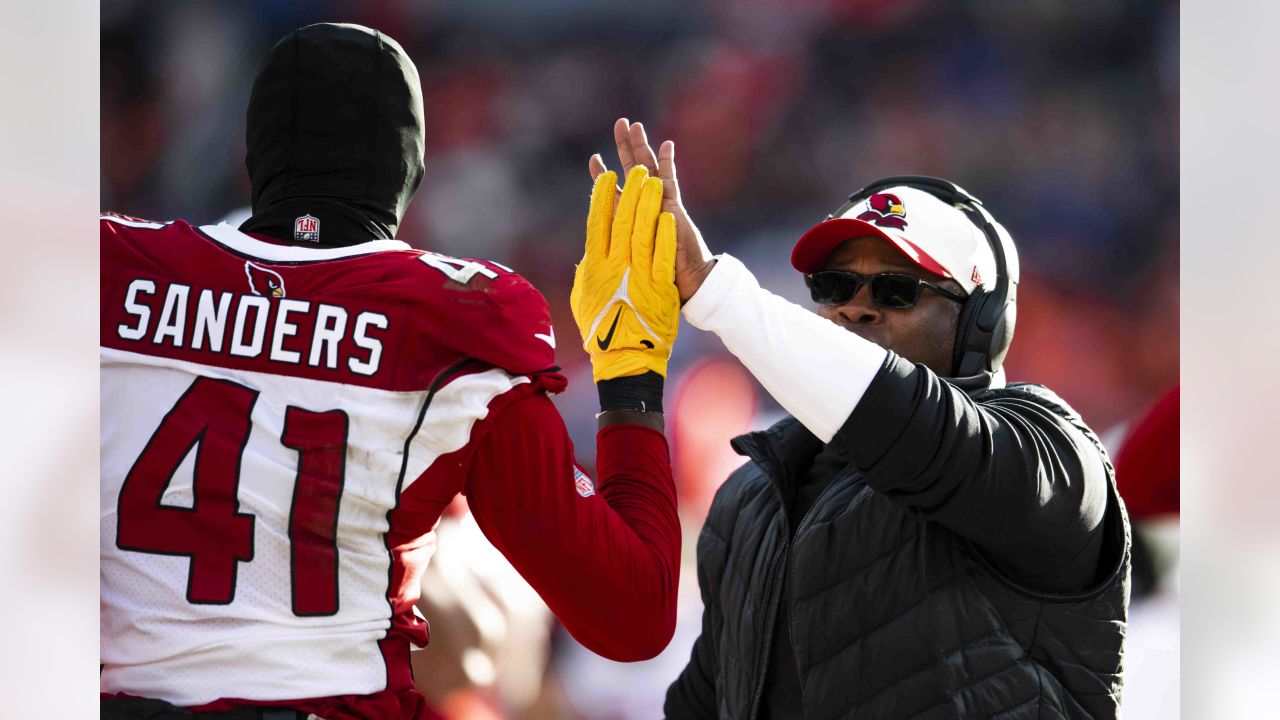 DENVER, CO - DECEMBER 18: Arizona Cardinals linebacker Myjai Sanders (41)  and safety Chris Banjo (31