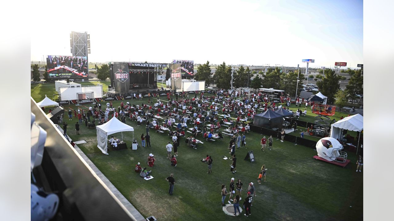 Cardinals hosting draft party outside University of Phoenix Stadium