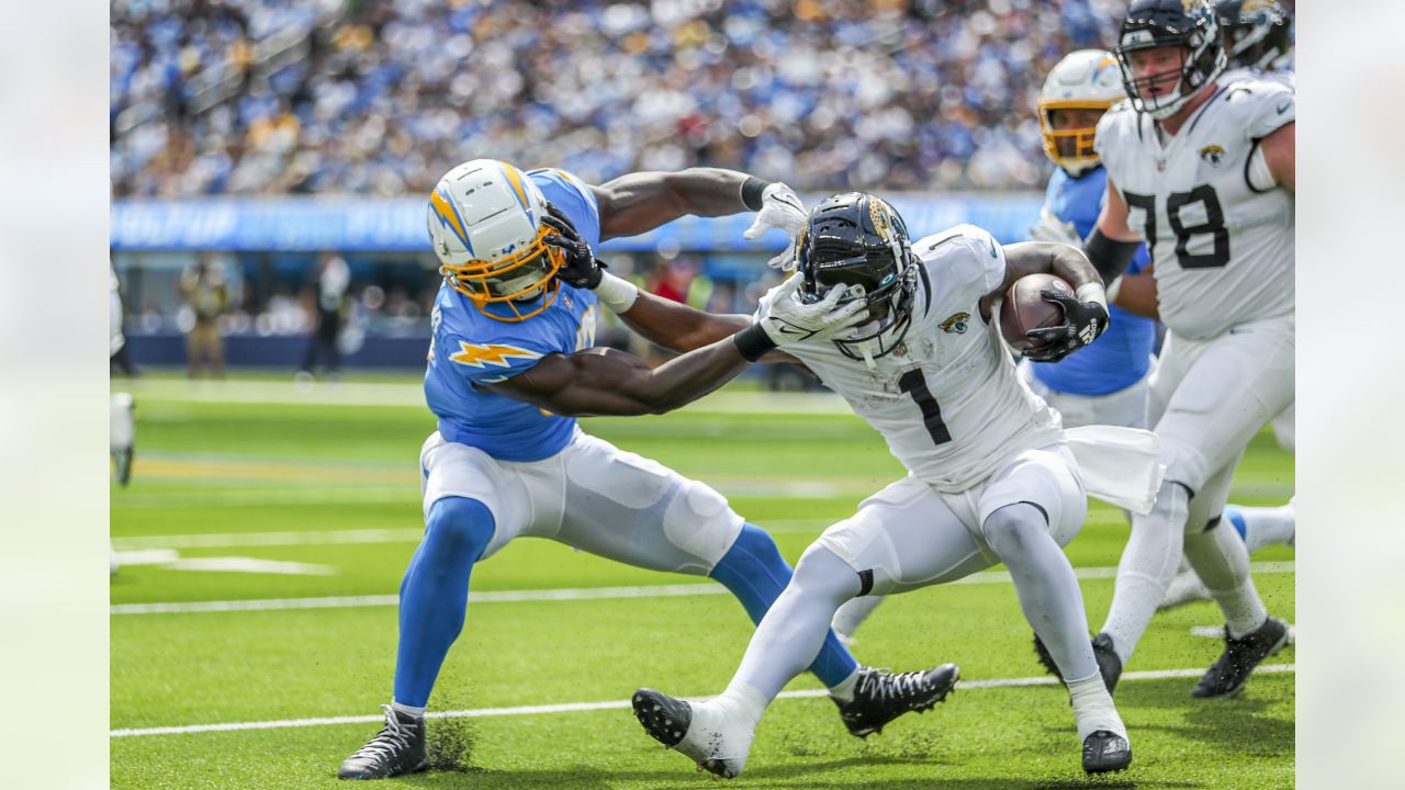 Photos: Jaguars vs. Chargers In-Game