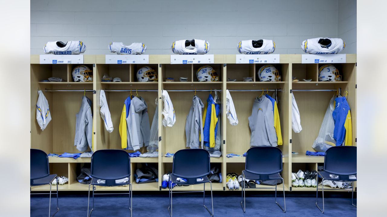 From the locker room to the field: Broncos at Chargers