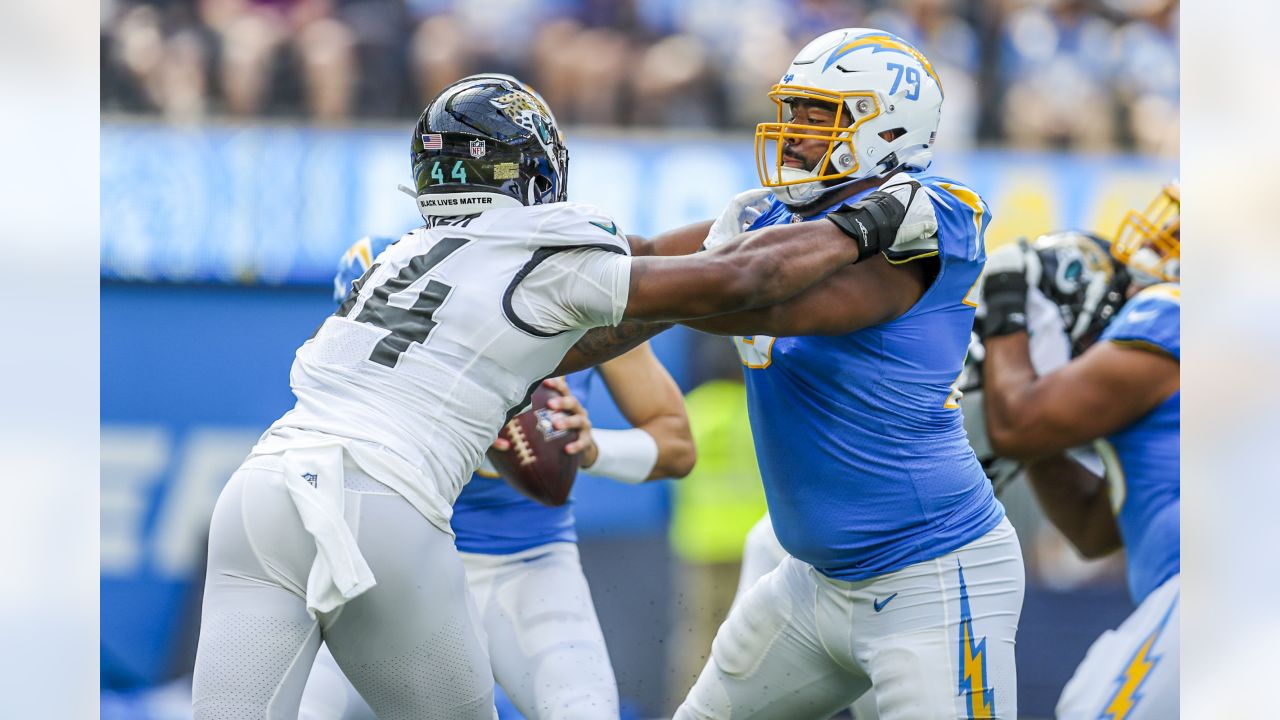 Jaguars' Defense Thwarted Chargers 38-10 – Los Angeles Sentinel