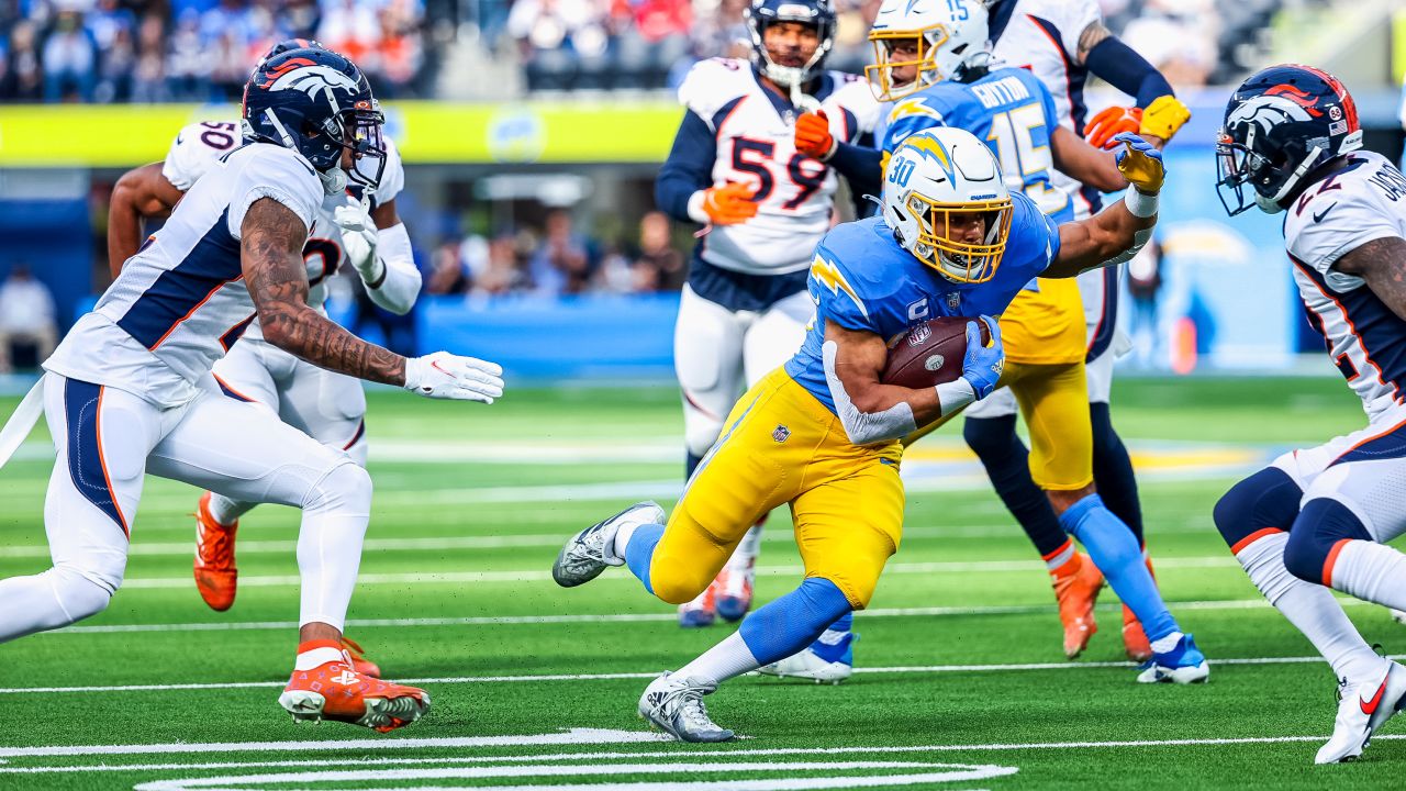 Week 17: Denver Broncos vs. Los Angeles Chargers final score 2021