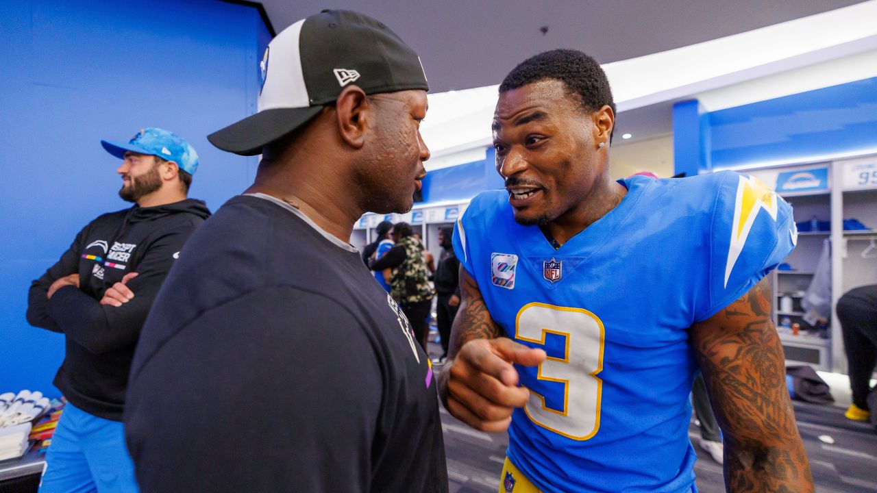 Chargers News: Former Super Bowl Champion Believes Brandon Staley's Hot  Seat Lingers Despite Second 2023 Win - Sports Illustrated Los Angeles  Chargers News, Analysis and More