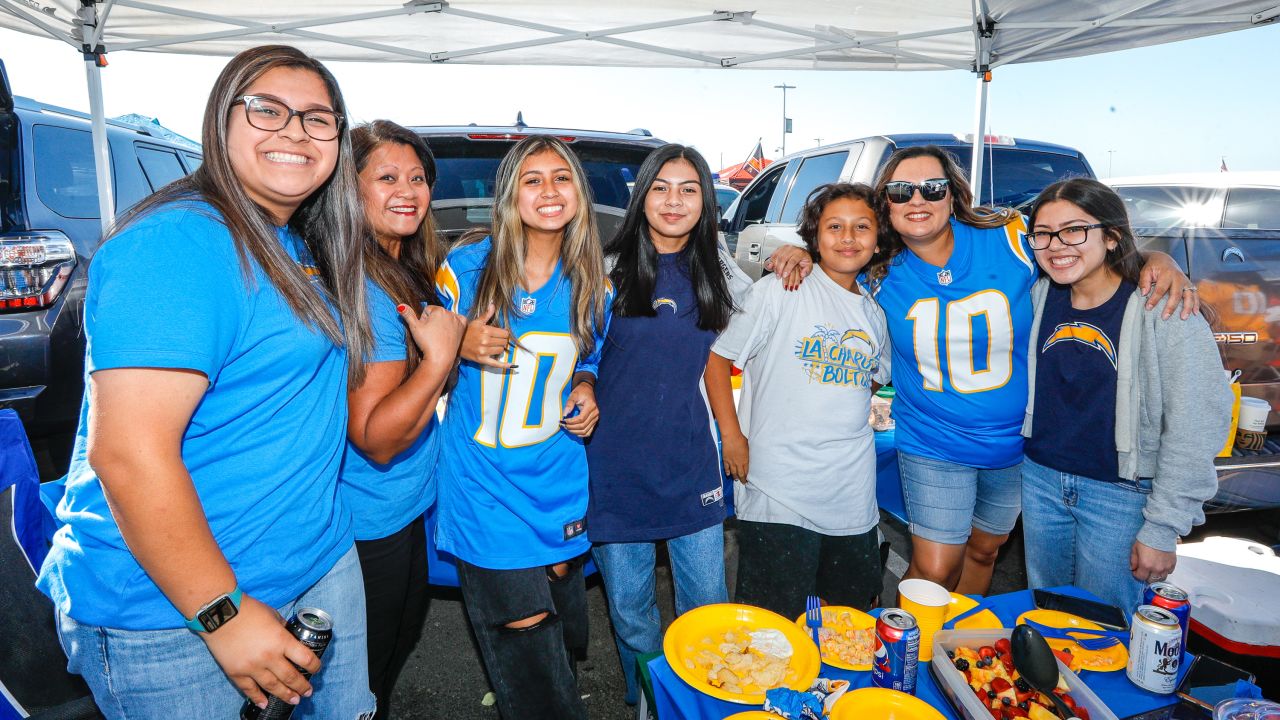 Bolts Business Highlights: Bolt Fam Packs SoFi Stadium on Sunday