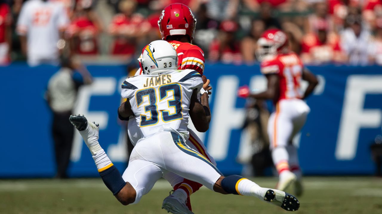 Versatile Derwin James is Chargers' safety valve on defense - The San Diego  Union-Tribune