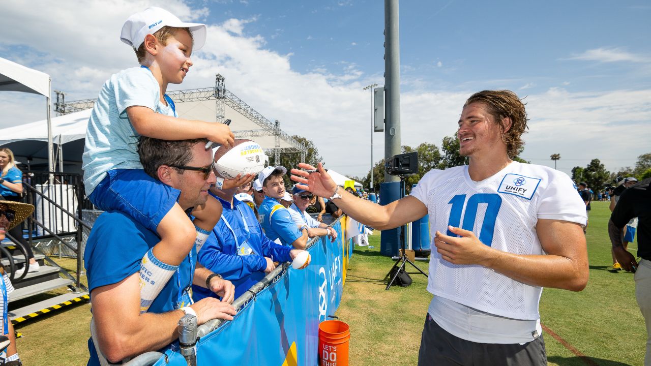 Chargers Training Camp: J.C. Jackson talks camp battle with Mike