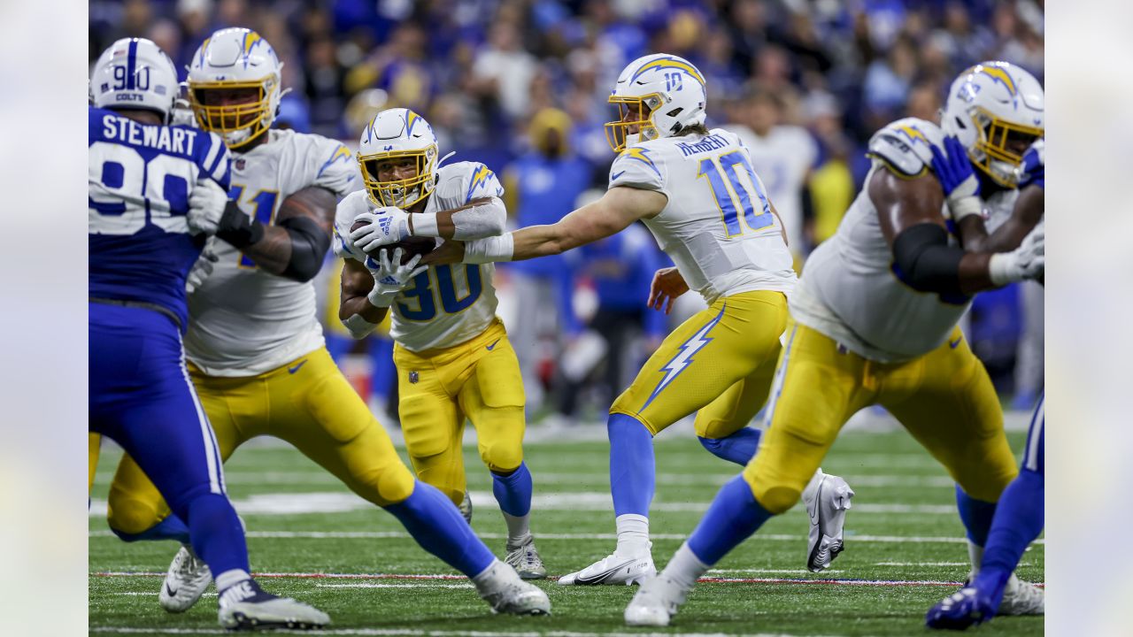 Indianapolis, Indiana, USA. 26th Dec, 2022. Los Angeles Chargers wide  receiver Mike Williams (81) runs with the ball during NFL game against the  Indianapolis Colts in Indianapolis, Indiana. John Mersits/CSM/Alamy Live  News