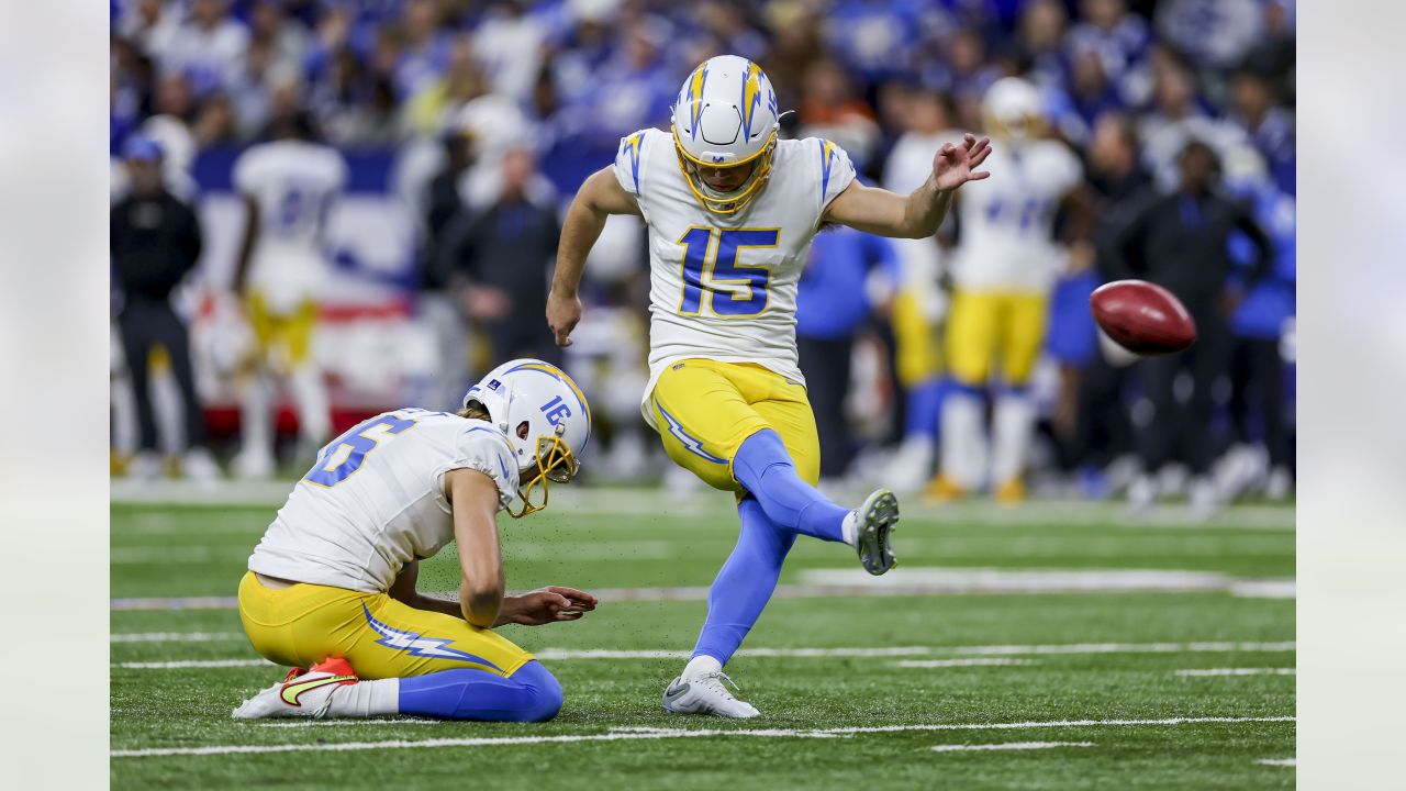 Indianapolis, Indiana, USA. 26th Dec, 2022. Los Angeles Chargers wide  receiver Mike Williams (81) runs with the ball during NFL game against the  Indianapolis Colts in Indianapolis, Indiana. John Mersits/CSM/Alamy Live  News