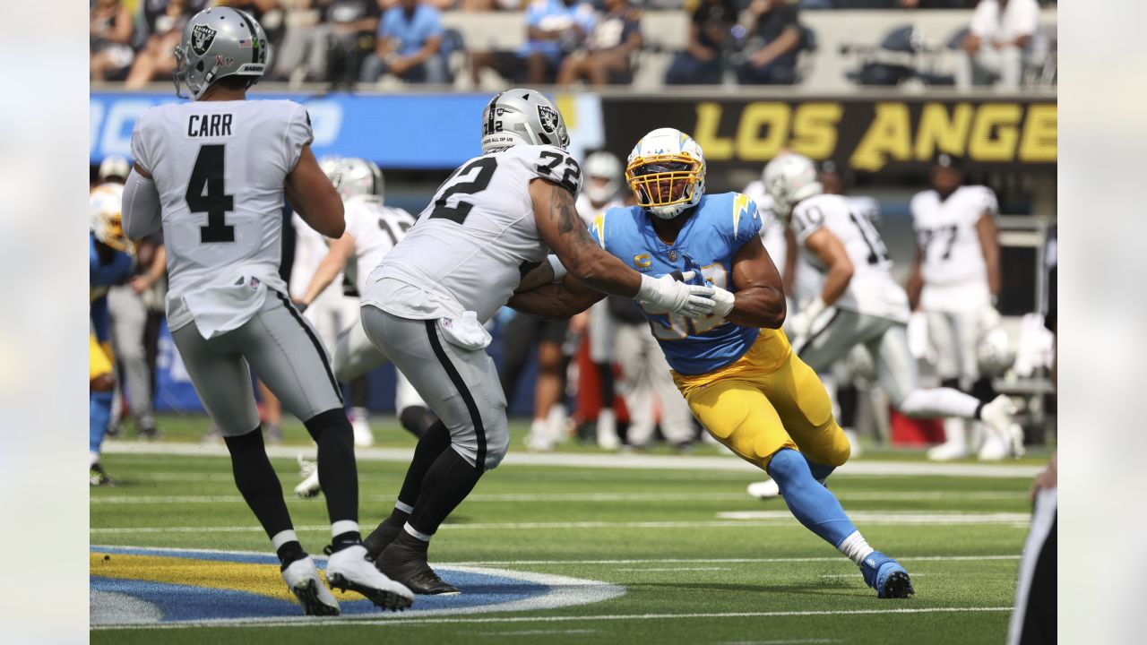 Las Vegas Raiders vs Los Angeles Chargers: A Close Rivalry Resumes at SoFi  Stadium - BVM Sports